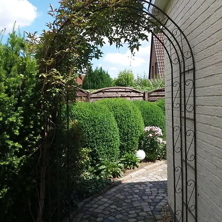 Lejlighed Ferienhaus-sonnenrose-loffhagen-garten-apartment *