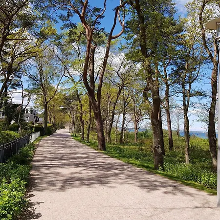 Ferienhaus-sonnenrose-loffhagen-garten-apartment * Timmendorfer Strand